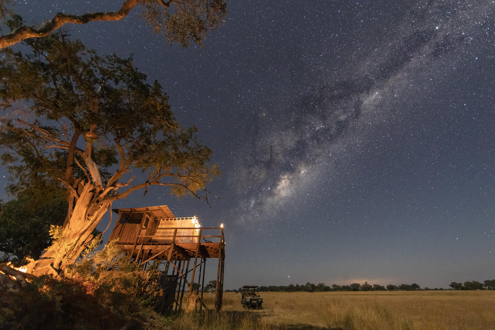 KER & DOWNEY, OKAVANGO 1